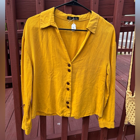 Zara Tops - Zara Mustard Button-Up Top